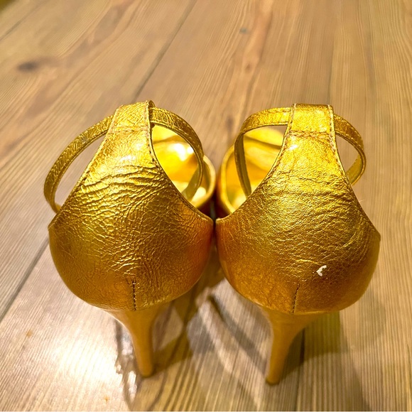 Sexy glam Aldo metallic gold 4” stiletto platform peep toe strappy heels Sz. 8.5 - Picture 9 of 11